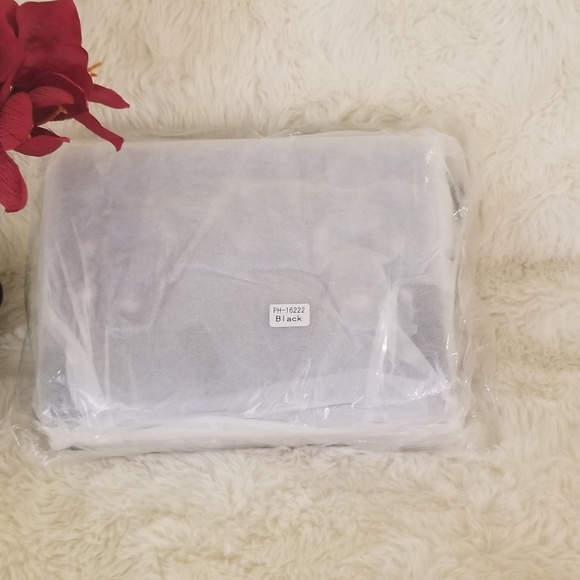 Sold Out . NWT. Pink Haley Handbag2 - Picture 4 of 4